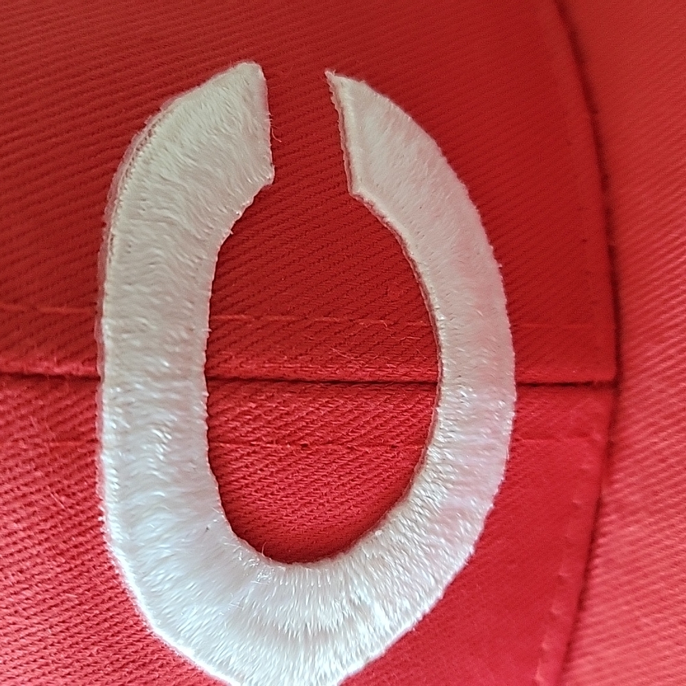 BASEBALL HAT - Picture 2 of 3